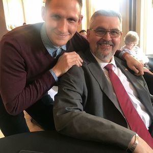 Meet your Posher, Adam